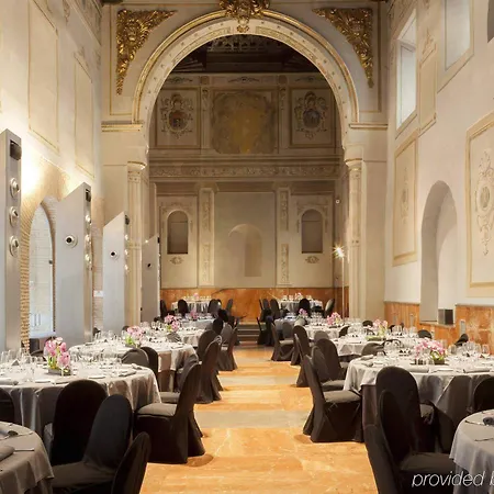 Hotel Palacio De Santa Paula, Autograph Collection 5*